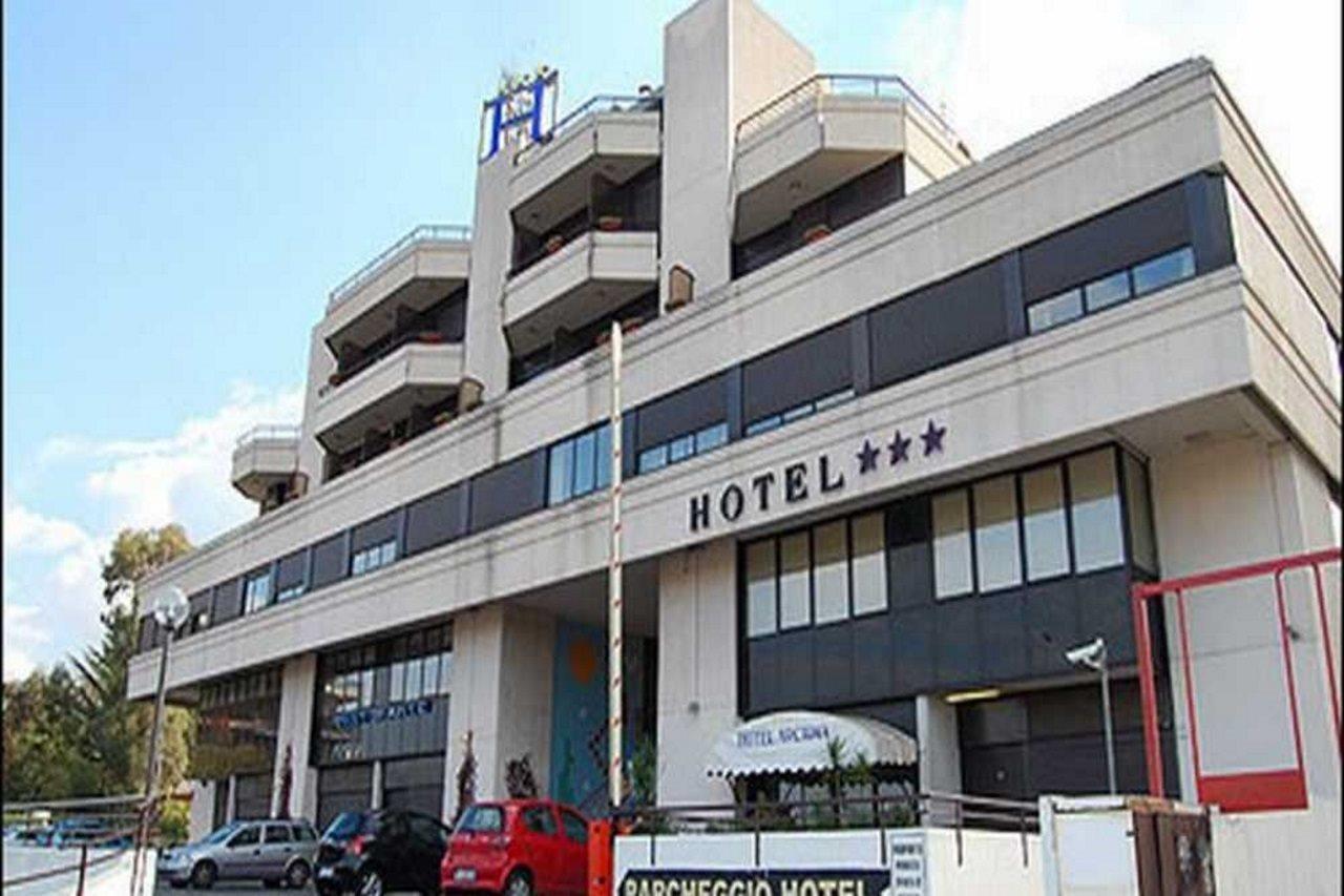 Hotel Arcadia Ciampino Dış mekan fotoğraf
