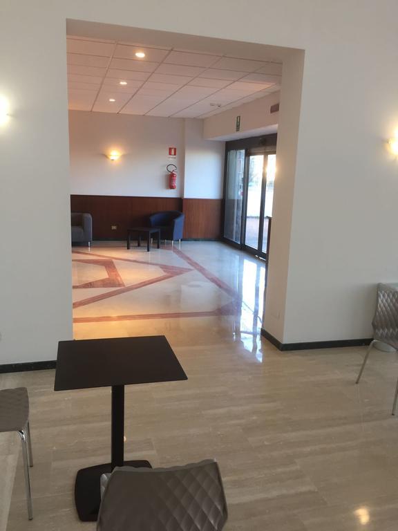 Hotel Arcadia Ciampino Dış mekan fotoğraf