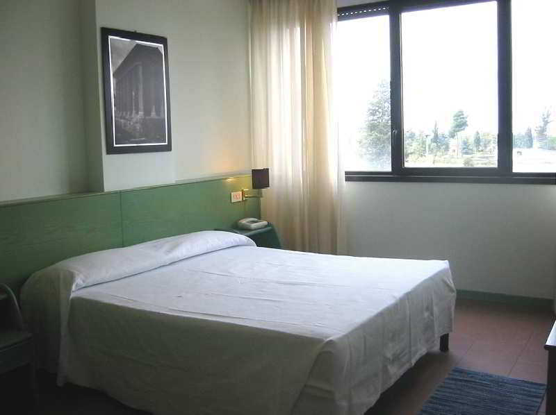 Hotel Arcadia Ciampino Dış mekan fotoğraf